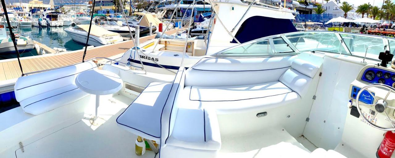 Barco Pita - Amarilla Marina Hotel Сан Мигел де Абона Екстериор снимка