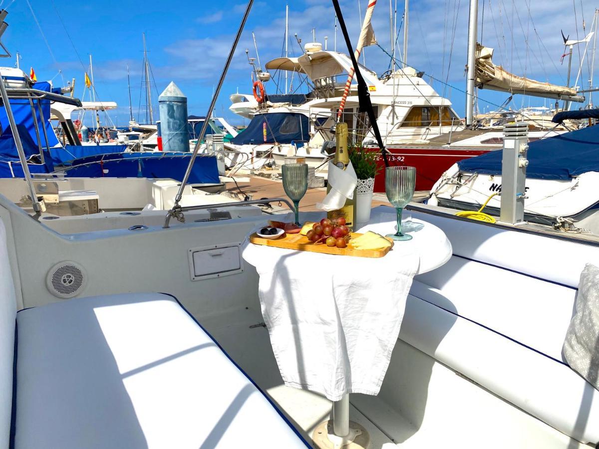 Barco Pita - Amarilla Marina Hotel Сан Мигел де Абона Екстериор снимка